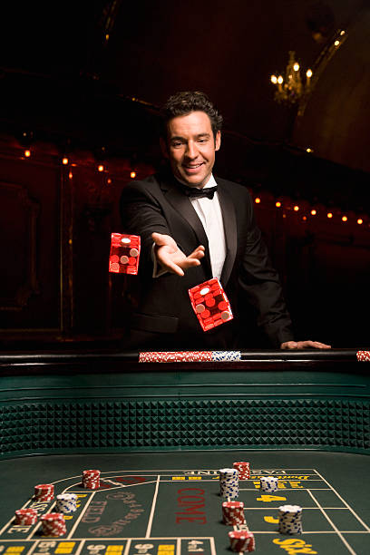 Lightning Dice live dealer table on femo mobile interface